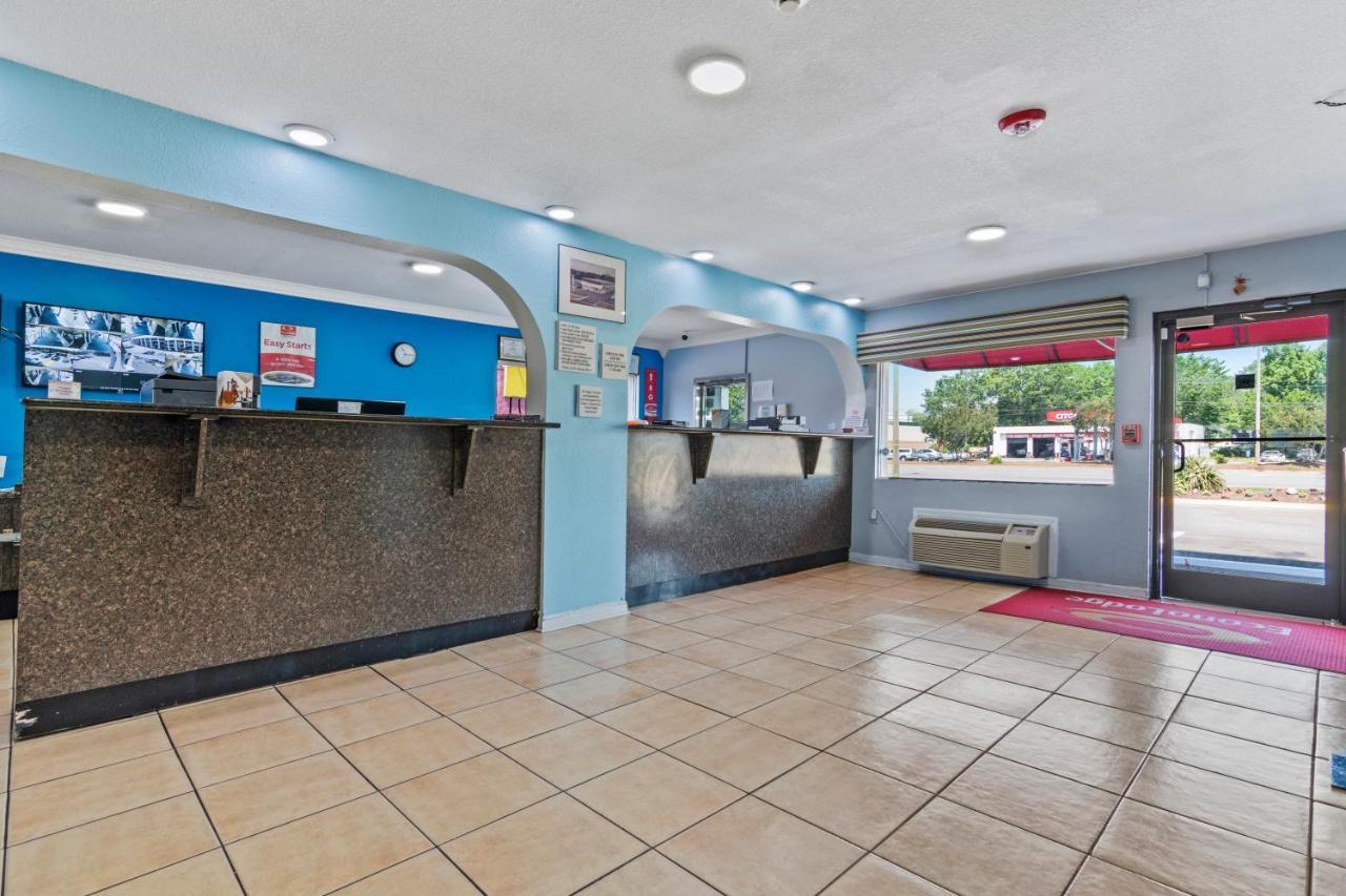 Econo Lodge Inn & Suites I-64 & Us 13 Virginia Beach Luaran gambar