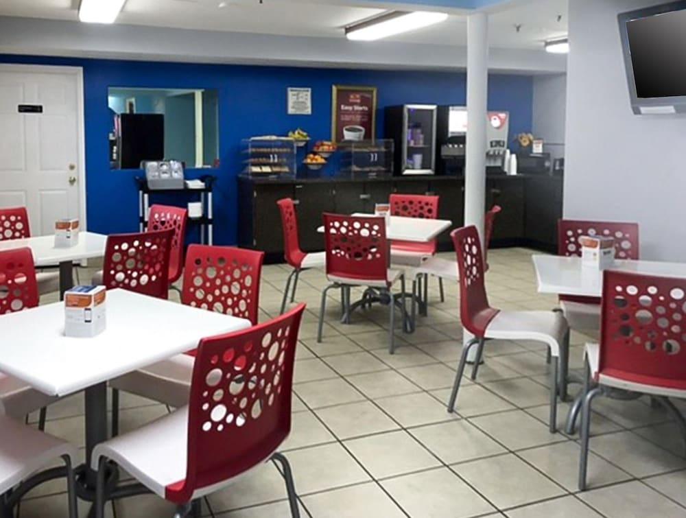 Econo Lodge Inn & Suites I-64 & Us 13 Virginia Beach Luaran gambar