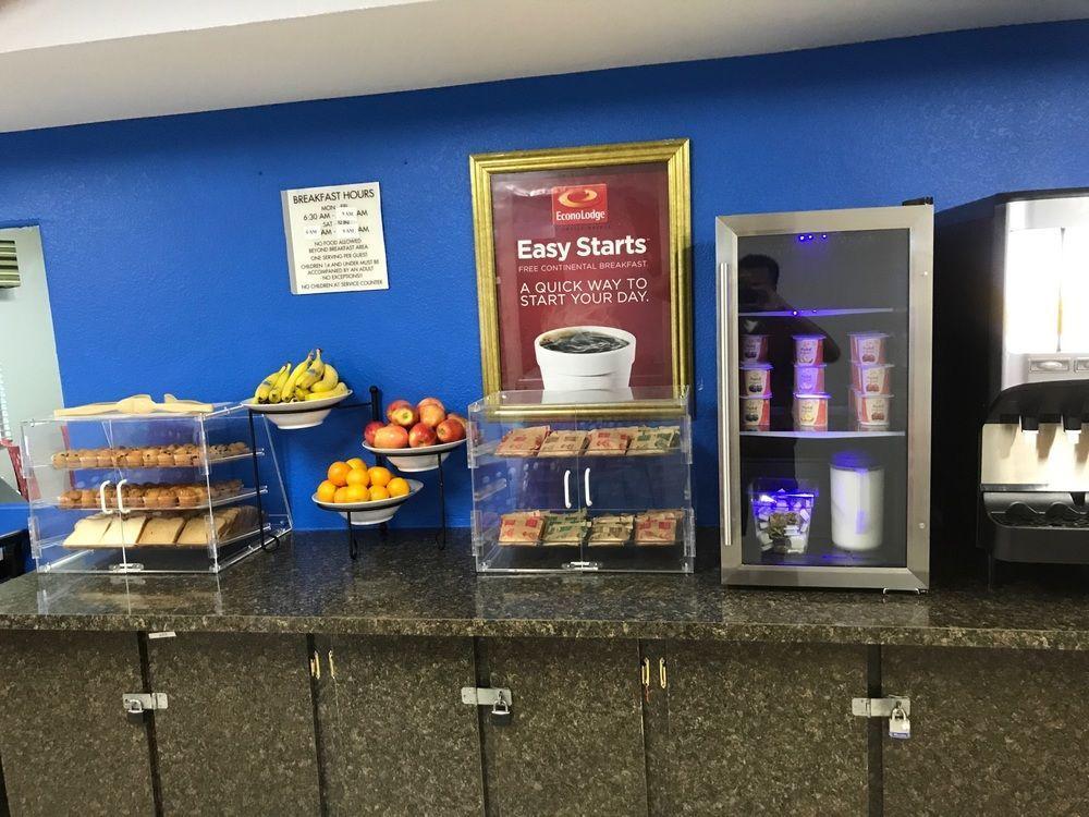 Econo Lodge Inn & Suites I-64 & Us 13 Virginia Beach Luaran gambar
