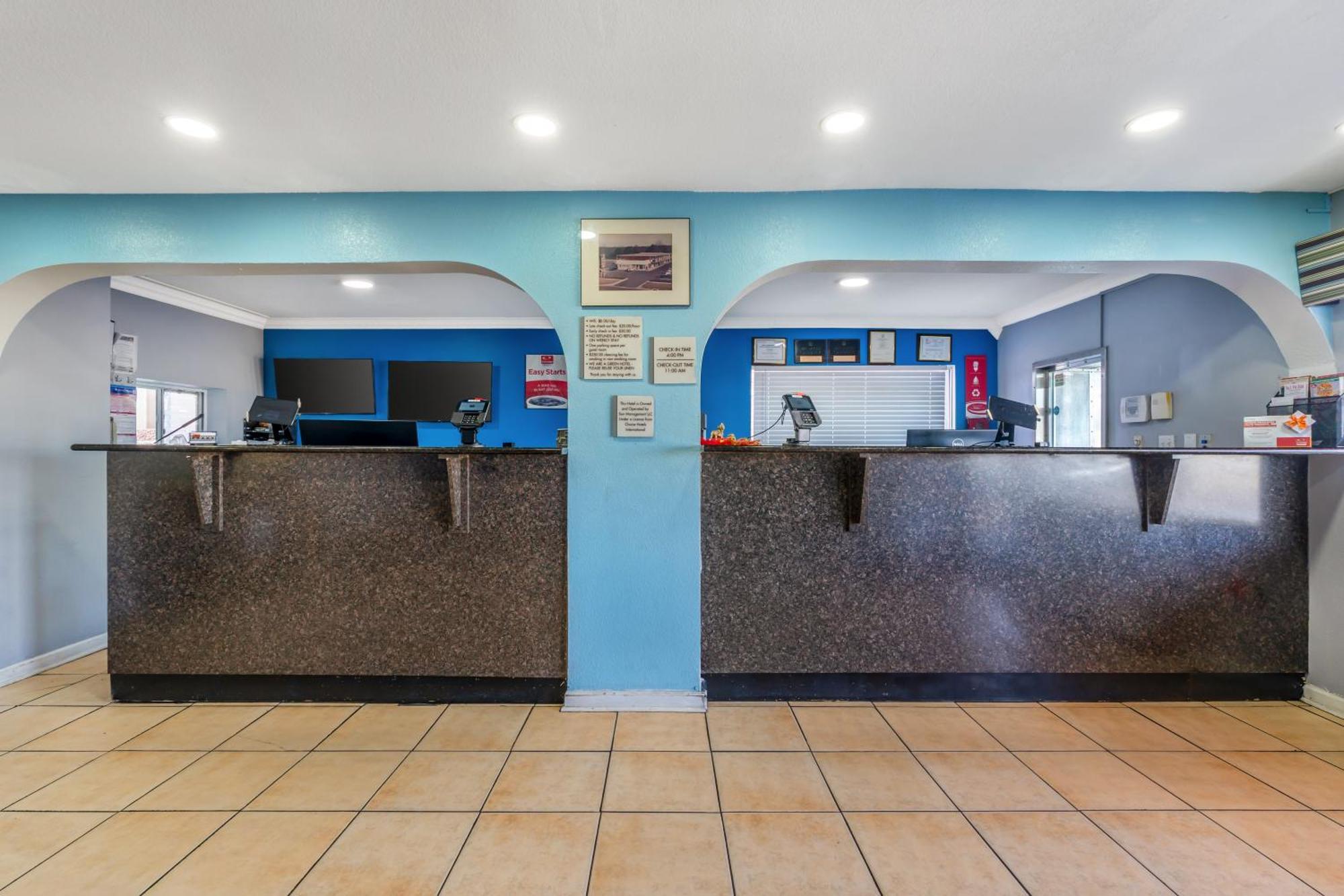 Econo Lodge Inn & Suites I-64 & Us 13 Virginia Beach Luaran gambar
