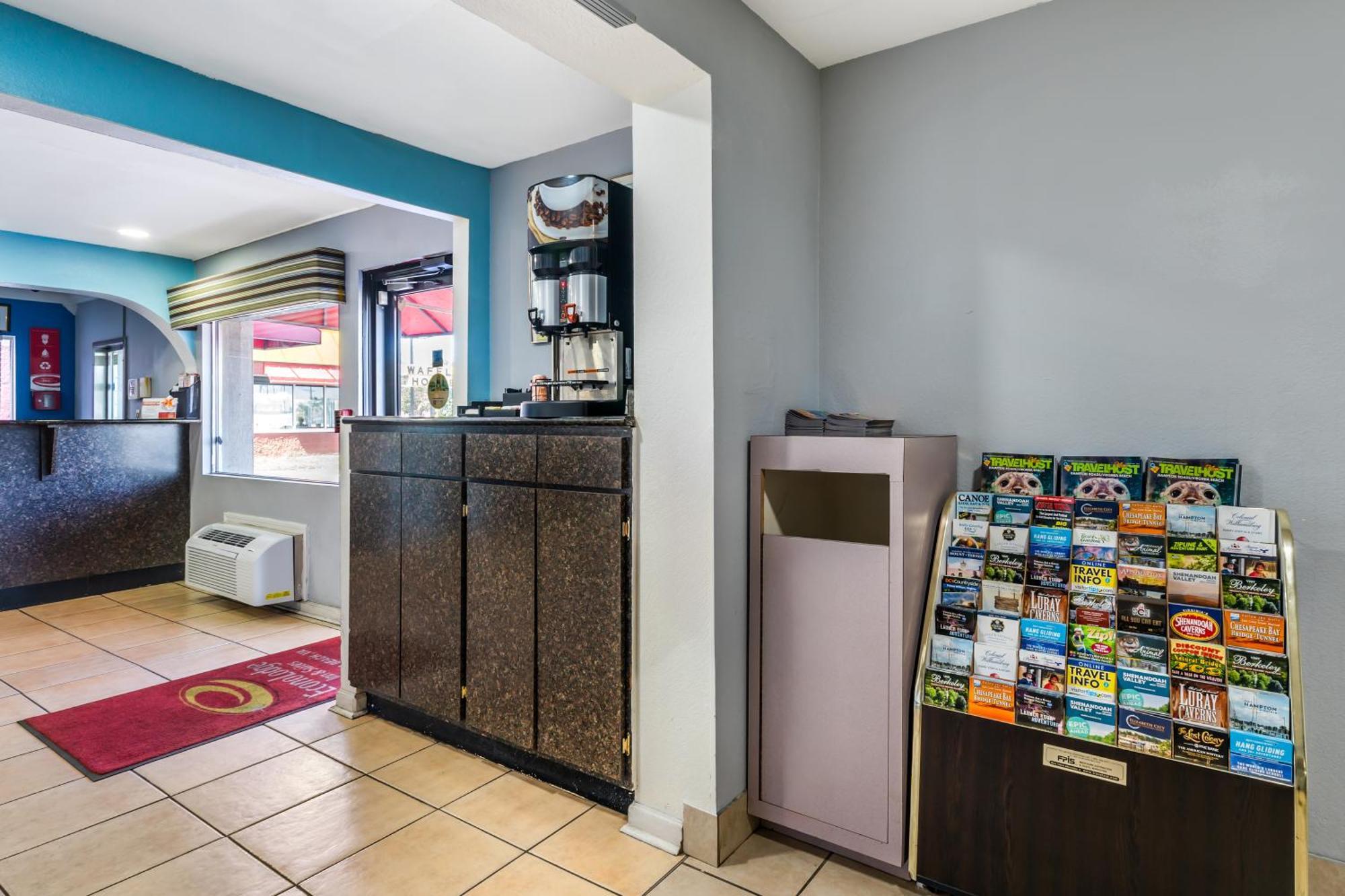 Econo Lodge Inn & Suites I-64 & Us 13 Virginia Beach Luaran gambar